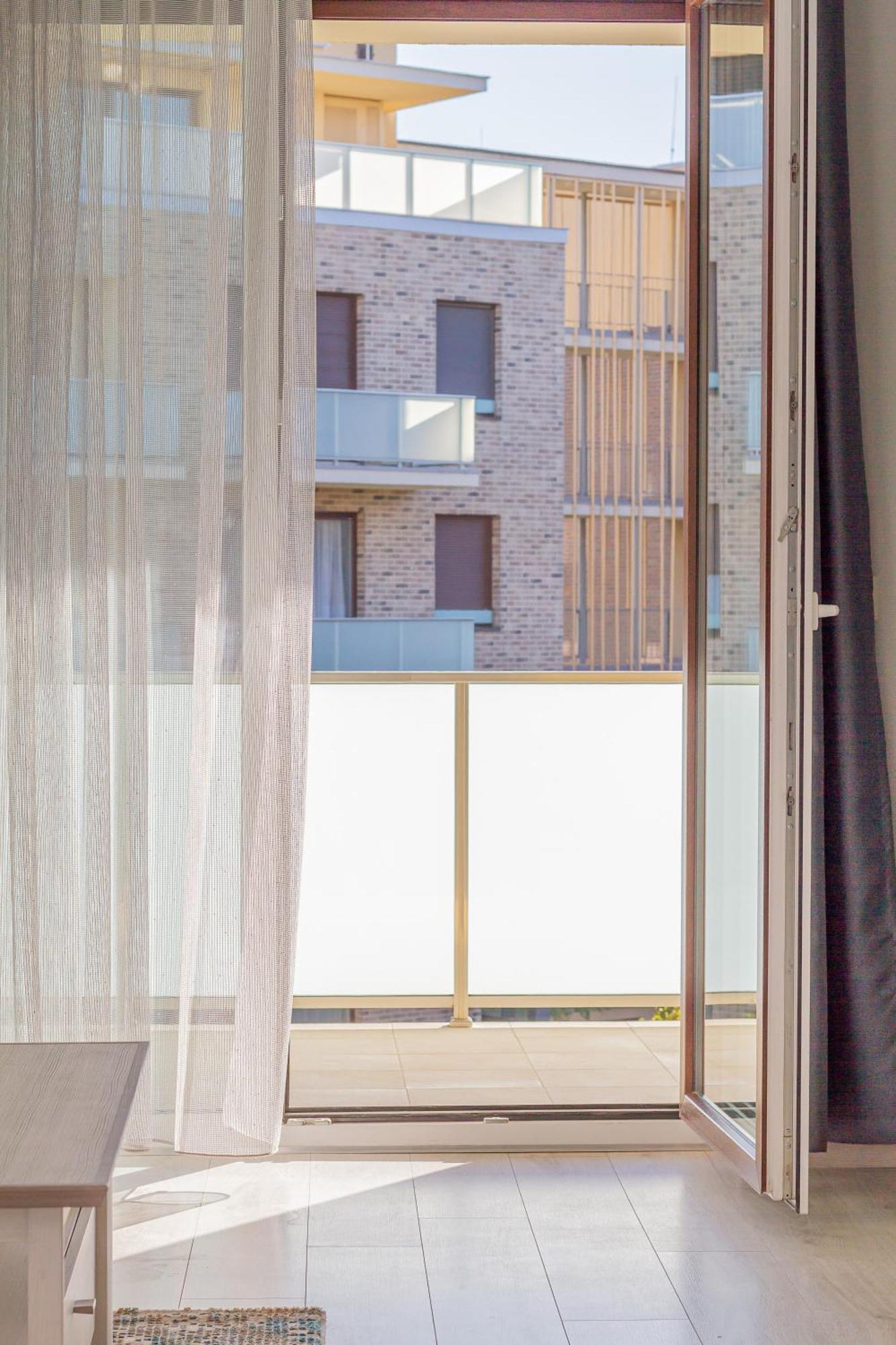 Luxury Cordia Apartment With Free Parking Будапеща Екстериор снимка