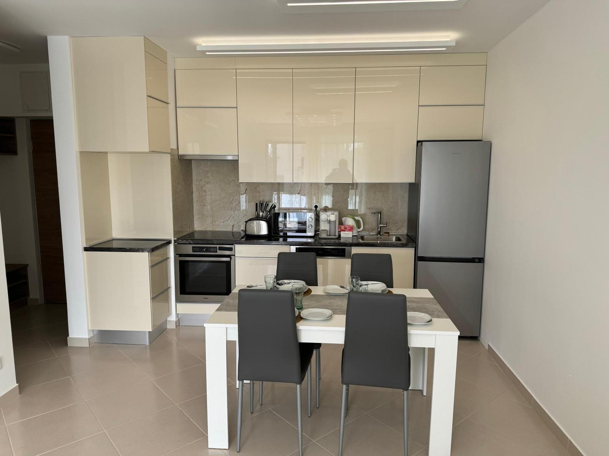 Luxury Cordia Apartment With Free Parking Будапеща Екстериор снимка