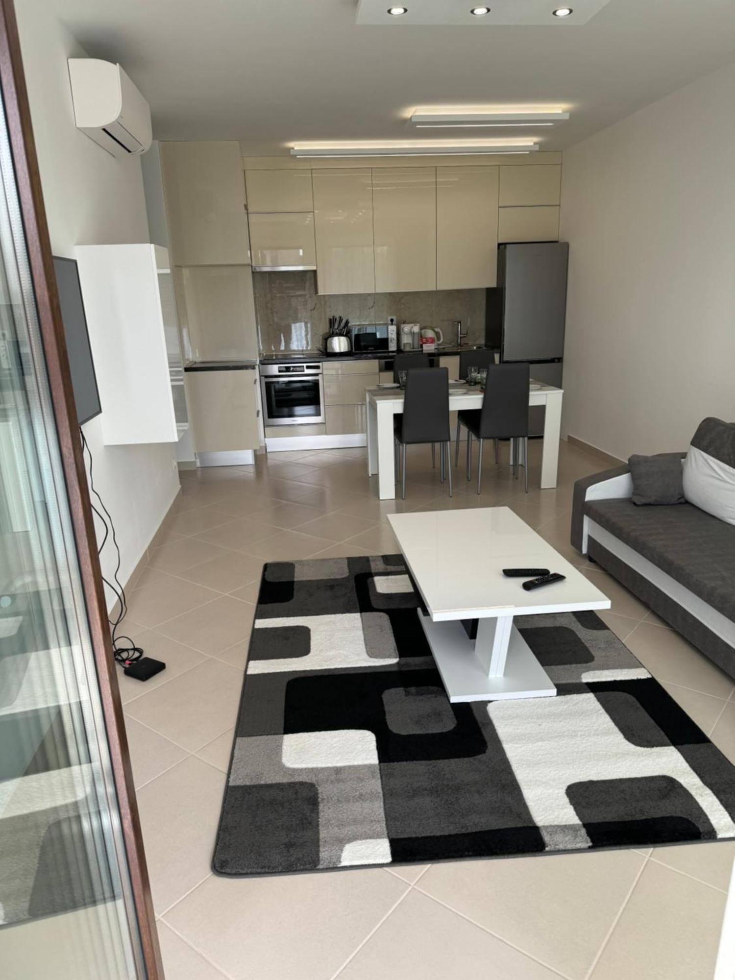 Luxury Cordia Apartment With Free Parking Будапеща Екстериор снимка